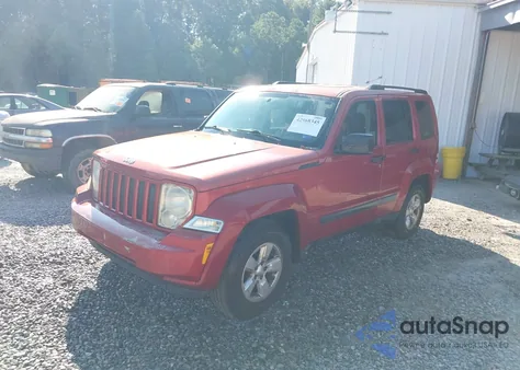 2010 Jeep Liberty Sport z USA, uszkodzony, nr VIN 1J4PP2GK3AW104827